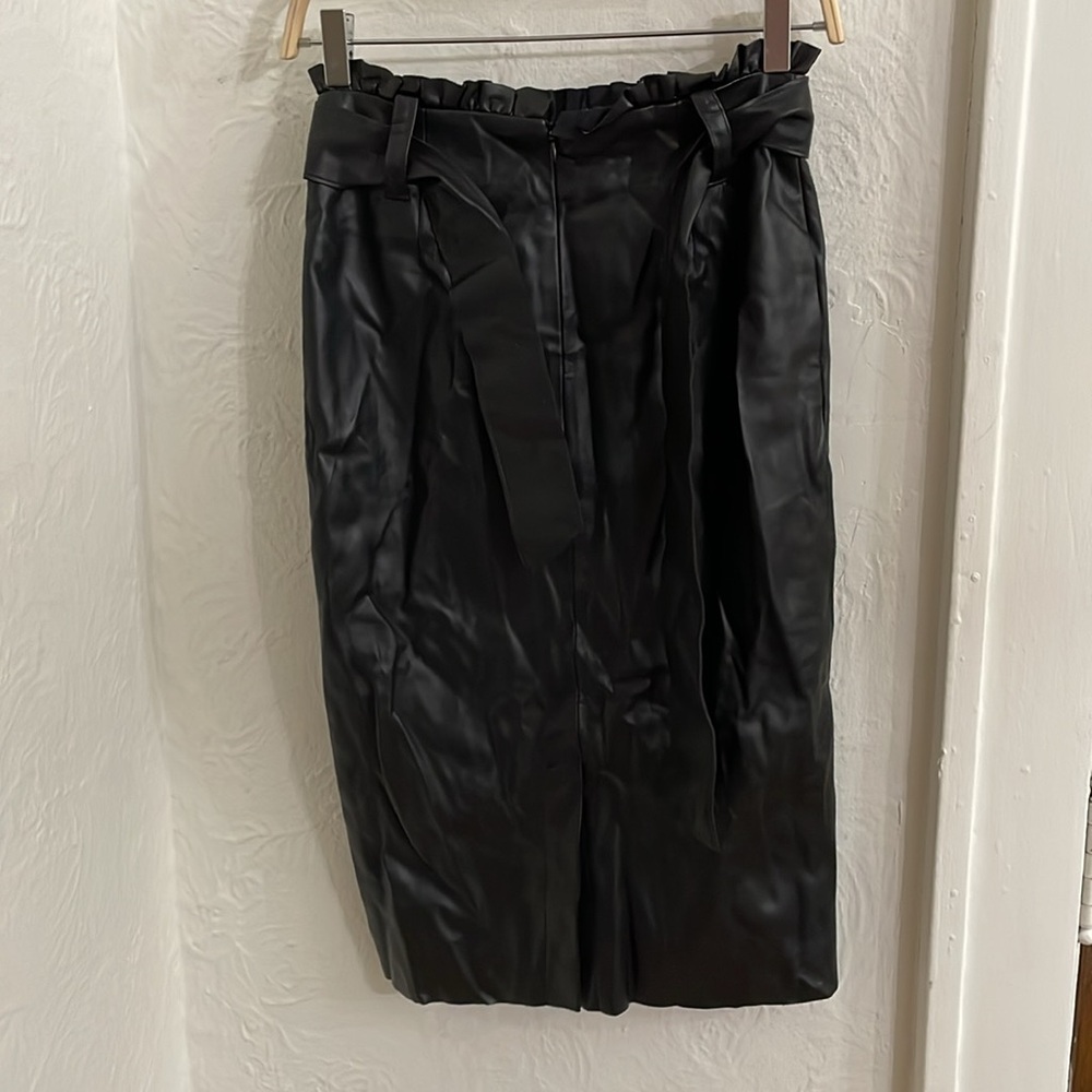 Zara Black Midi Skirt - Picture 4 of 7
